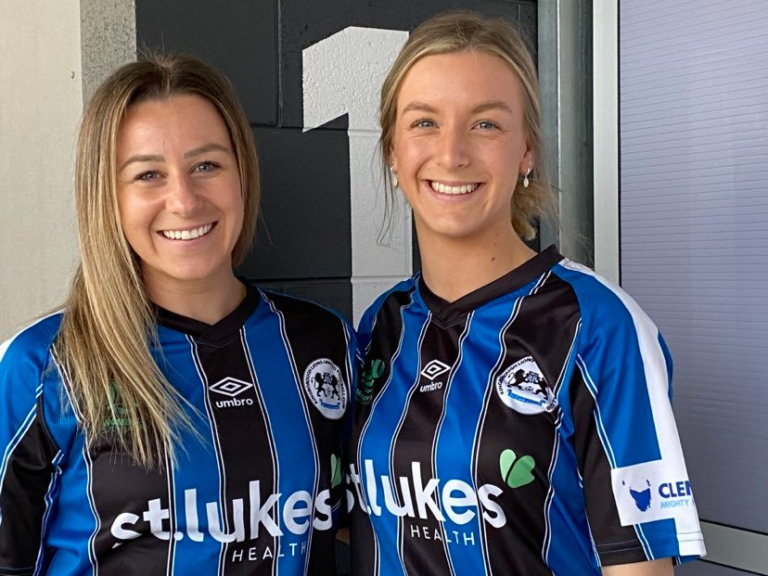 Danielle “DK” Kannegiesser & Laura Davis